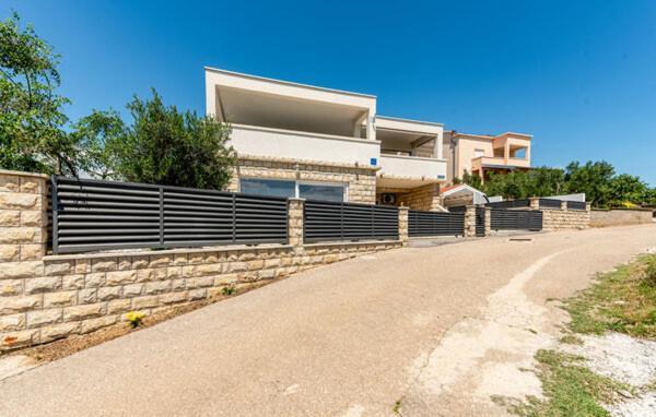 Apartmant Shine Luxury Maslenica Exteriör bild